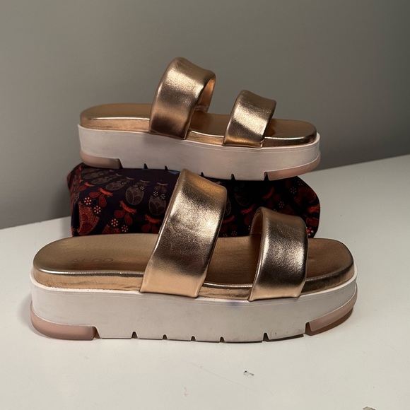 Rose Gold Platform Sandals - Picture 1 of 9